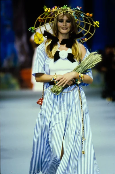 Look 60